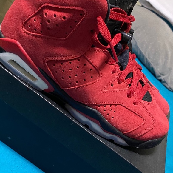 Jordan 6• Retro - Picture 6 of 11